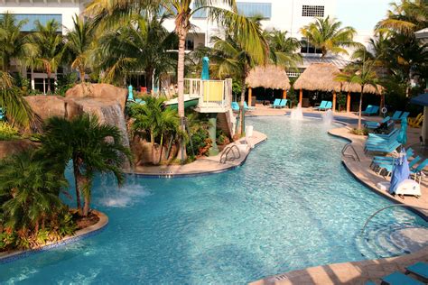 cheap hotels in florida on the beach.